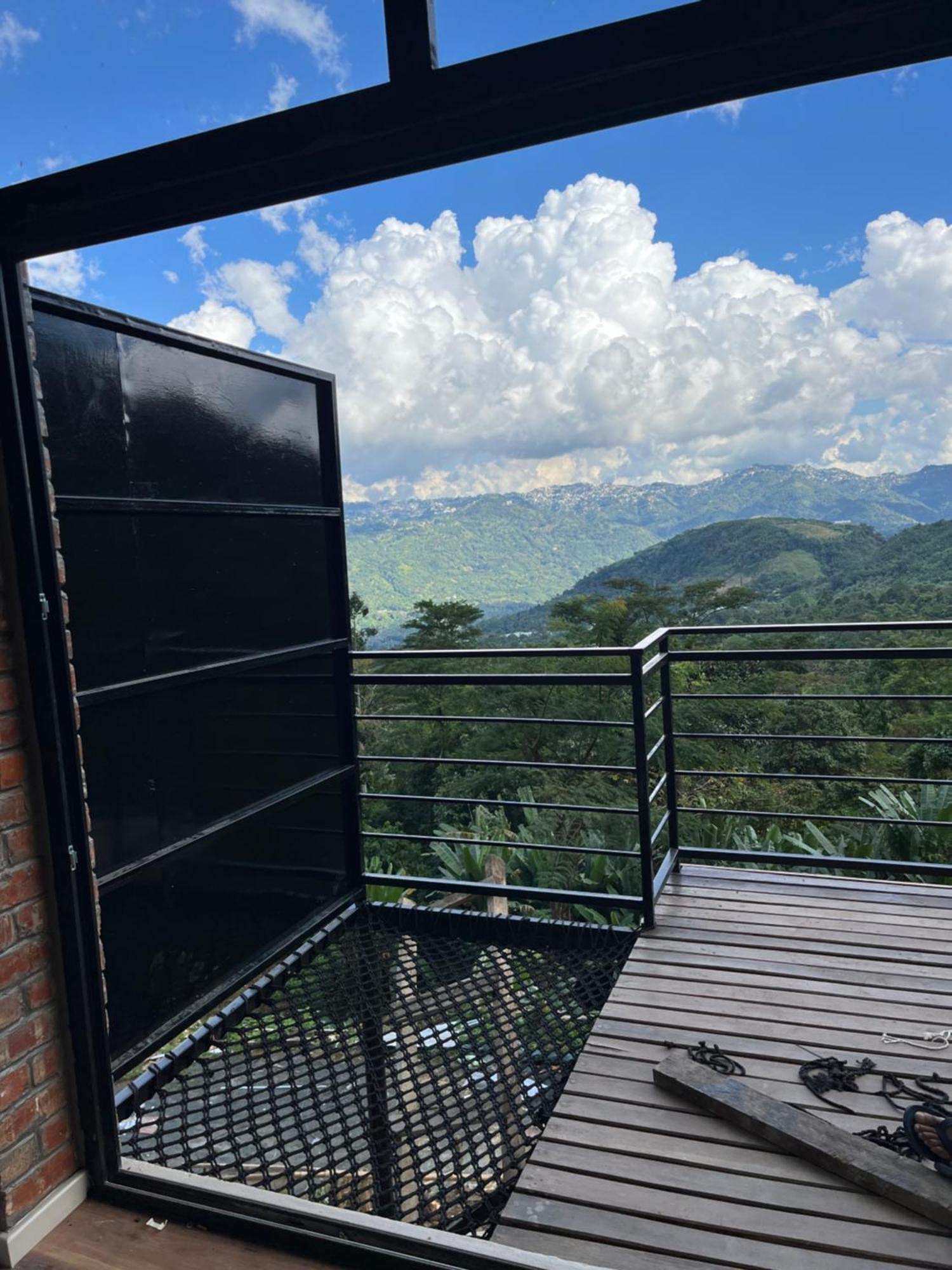 Cave Hill By Ferns Hotel Aizawl Ngoại thất bức ảnh