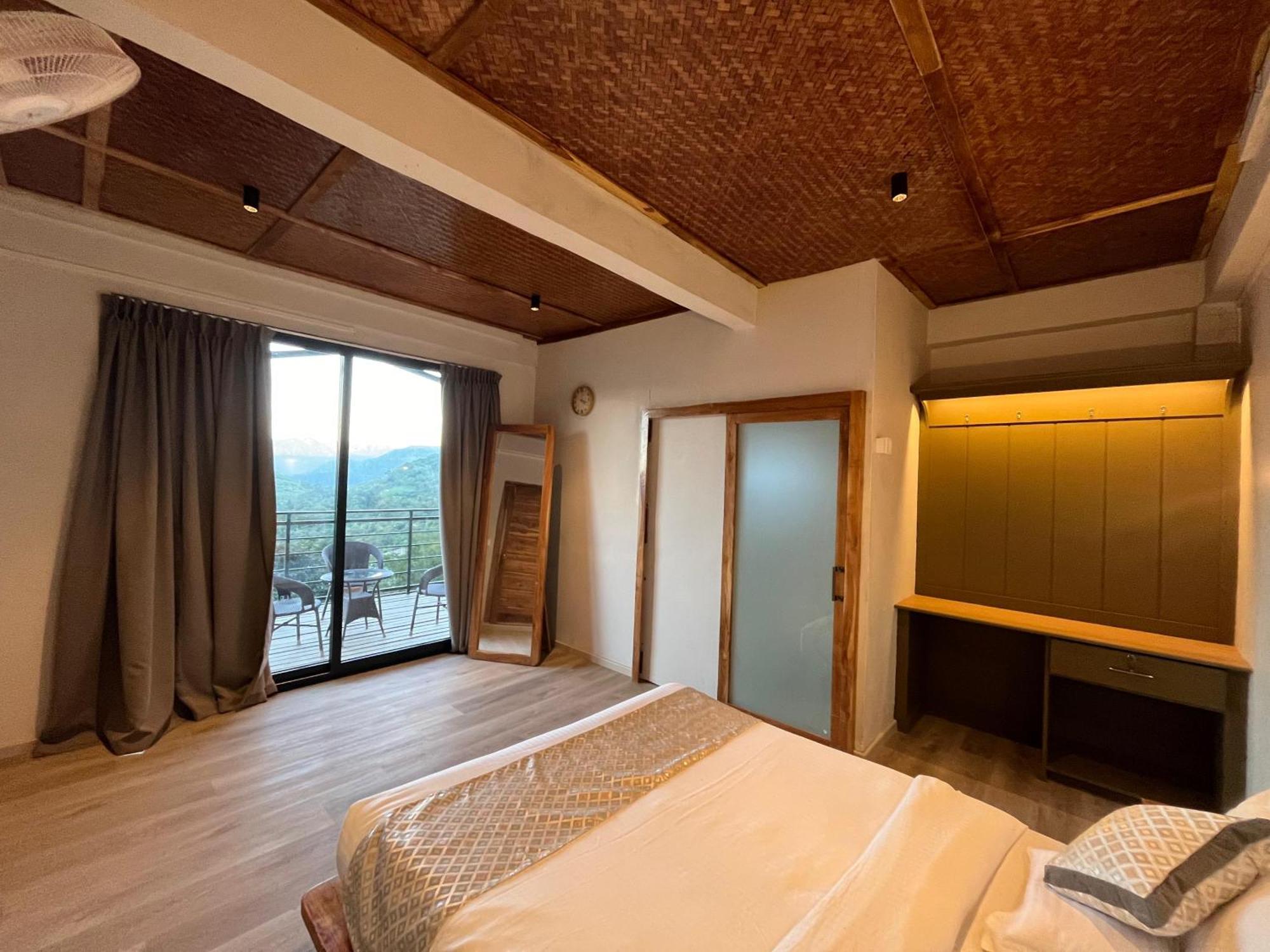 Cave Hill By Ferns Hotel Aizawl Ngoại thất bức ảnh