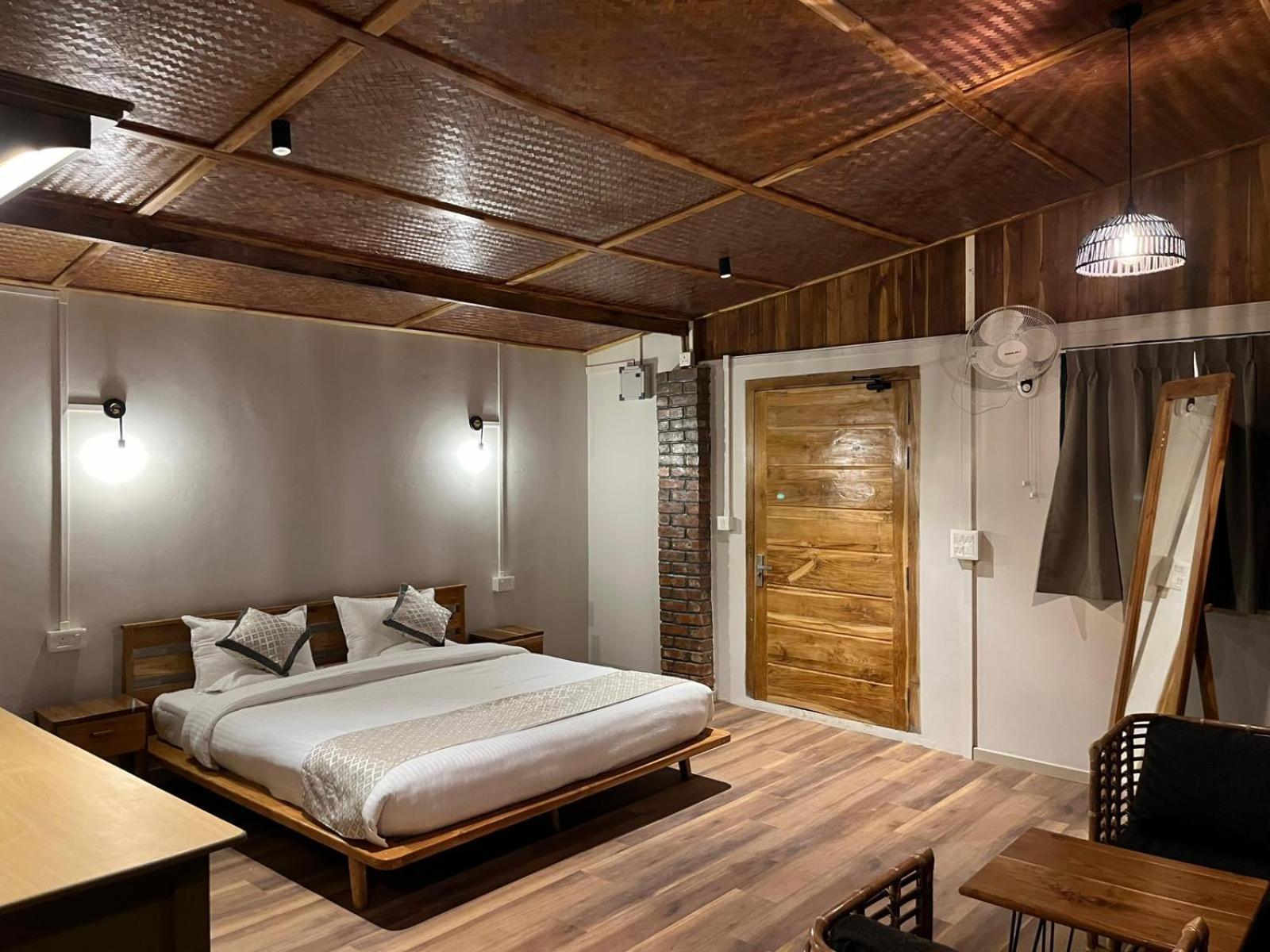 Cave Hill By Ferns Hotel Aizawl Ngoại thất bức ảnh